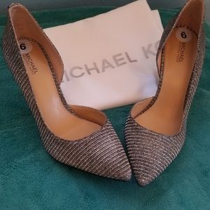 Michael kors women pumps